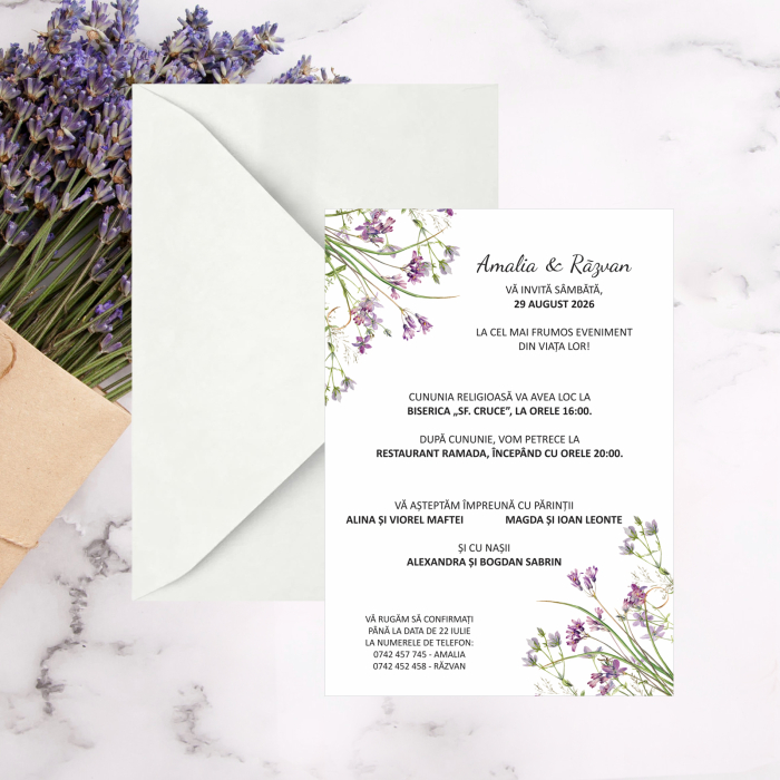 Invitatie nunta floricele mov, plic alb prafuit inclus [3]