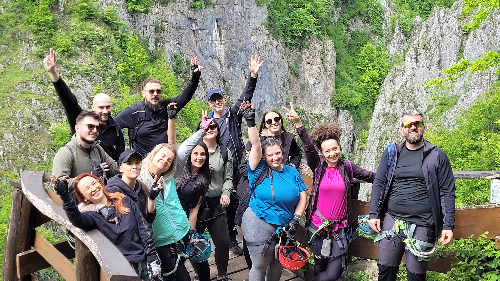 Teambuildingul - 7 sfaturi pentru o echipă mai productivă 🚀
