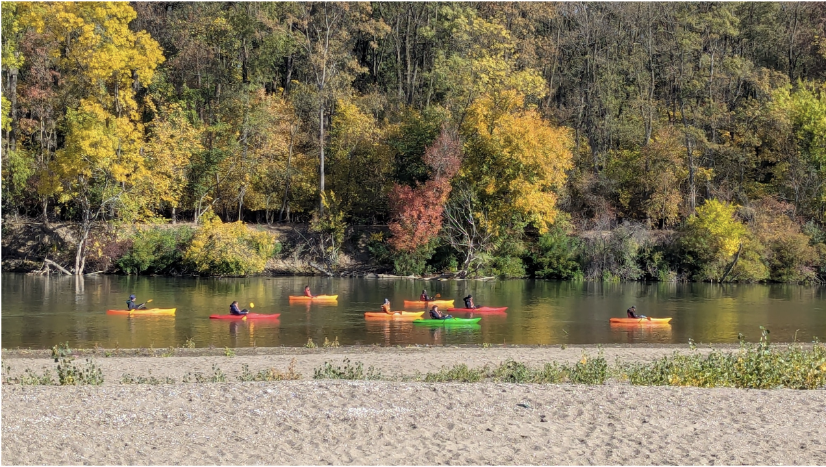 Timp de calitate pe apă – cu caiacul în familie, pe Bega