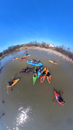 Vestitorii primăverii! Cu caiacul pe Bega sălbatică [3]